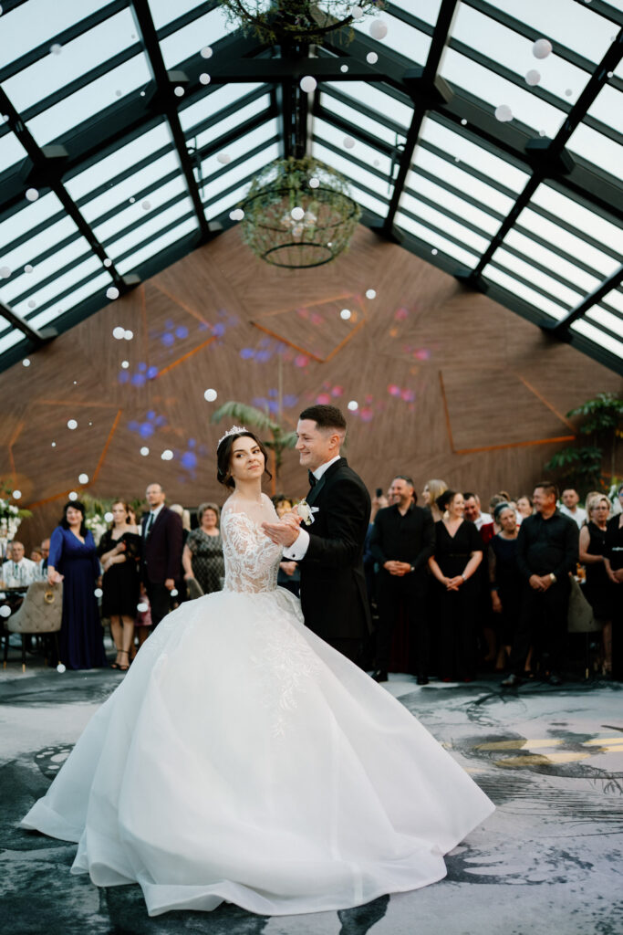 Dansul mirilor cu Lucian Crestez fotograf