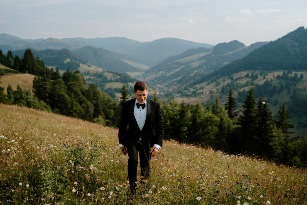 Lucian Crestez cu mirele la Trash the dress in Fundata
