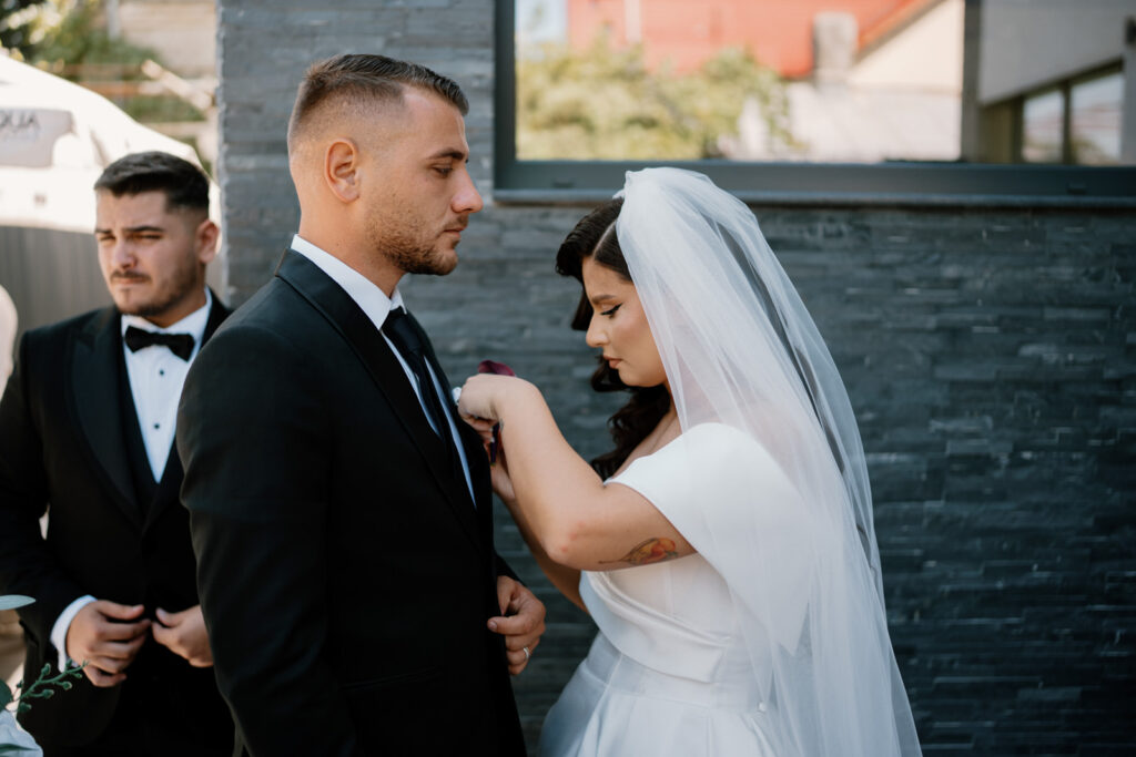 Lucian Crestez fotografii cu mirele si parintii