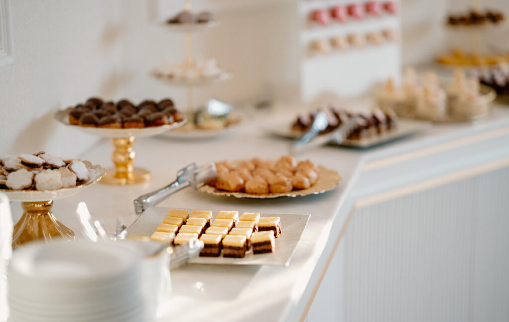 Lucian Crestez la candy bar botez