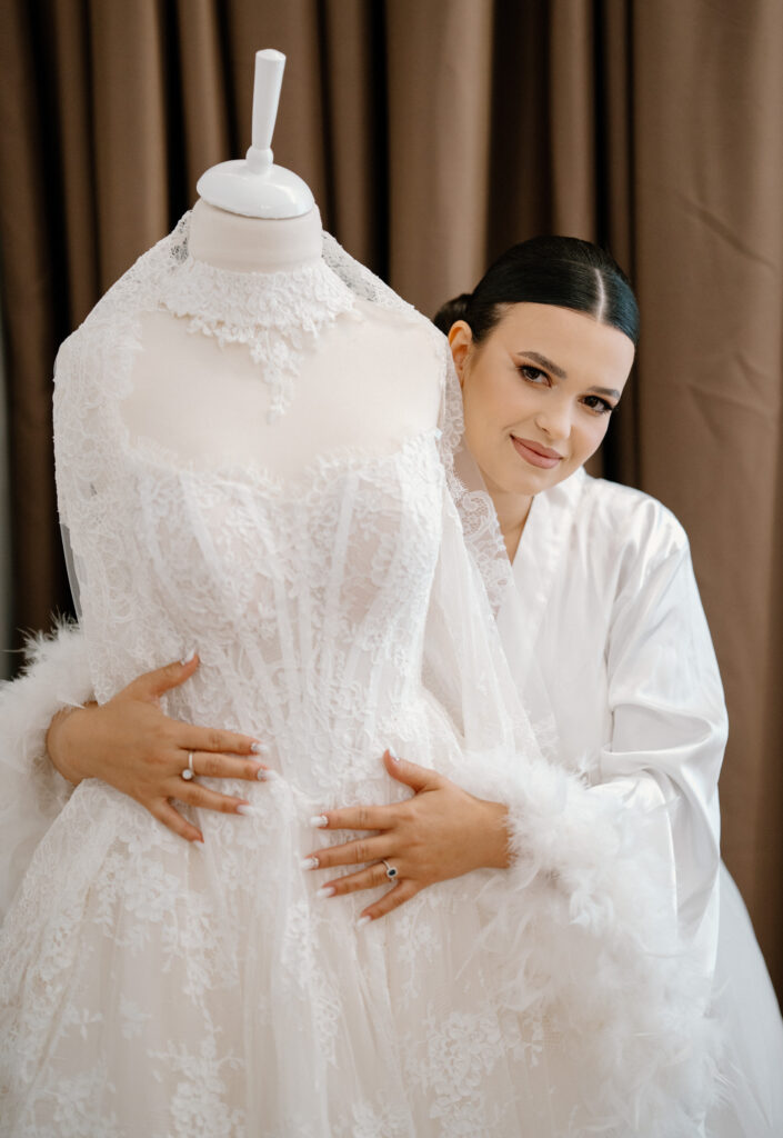 Mireasa cu Lucian Crestez la pregatirea miresei