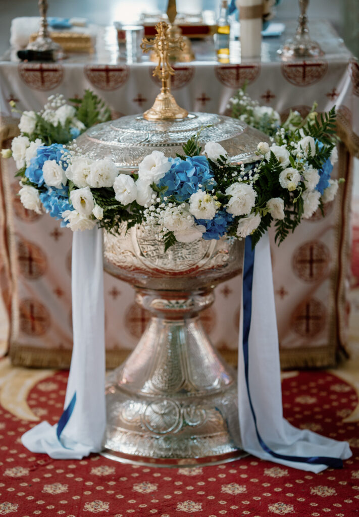lucian-crestez-aranjamente-florale-cristelnita-la-botez